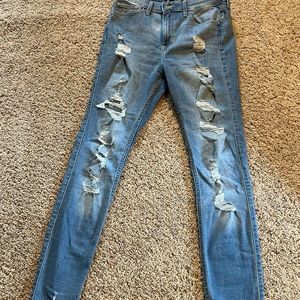 Hollister skinny ripped jeans high rise 7R